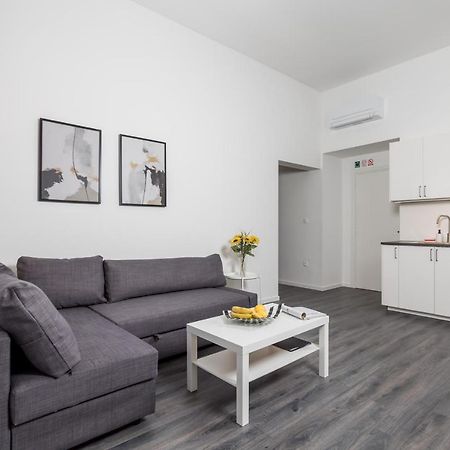 Apartment Nest In 1 リエカ エクステリア 写真