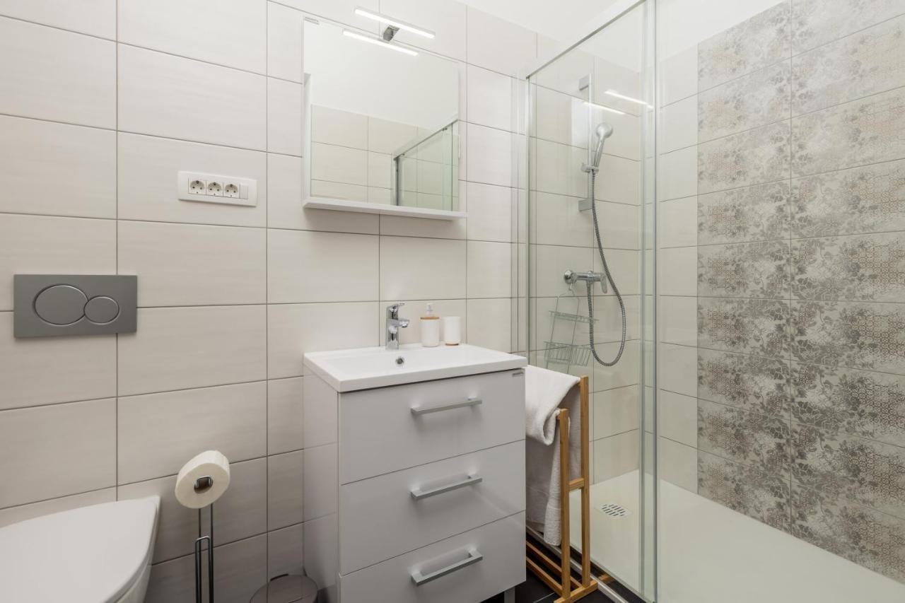 Apartment Nest In 1 リエカ エクステリア 写真