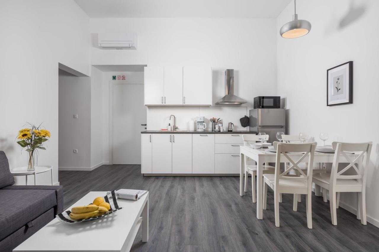 Apartment Nest In 1 リエカ エクステリア 写真